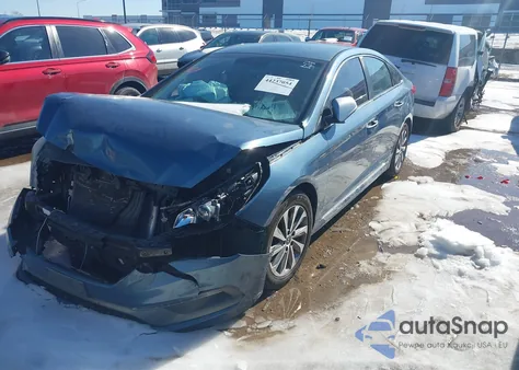 2015 Hyundai Sonata Sport z USA, uszkodzony, nr VIN 5NPE34AF5FH160054